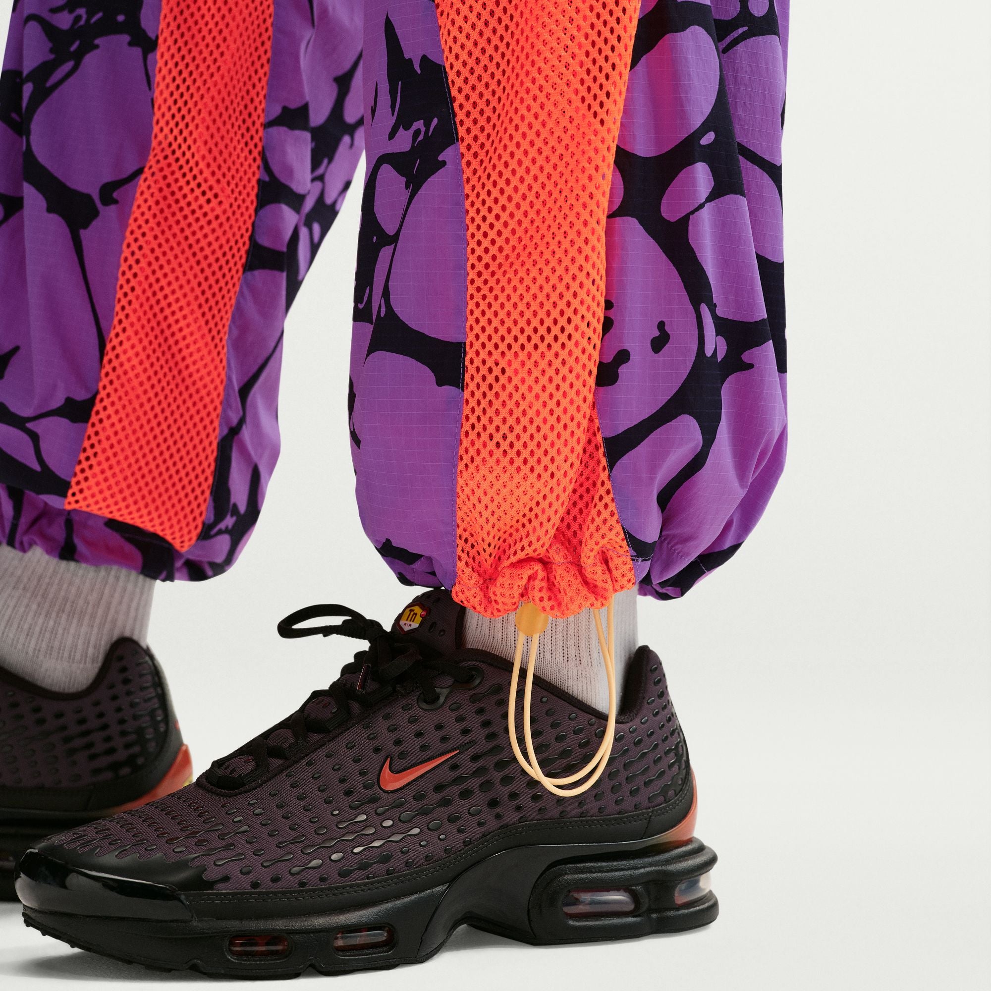 Nike Project F.R.O.G. Track Pants 'Bright Violet'
