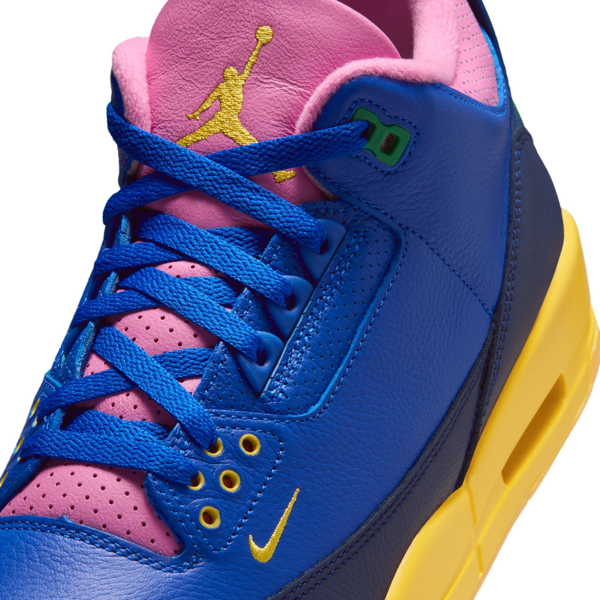 Air Jordan 3 Retro OG "Brazil"