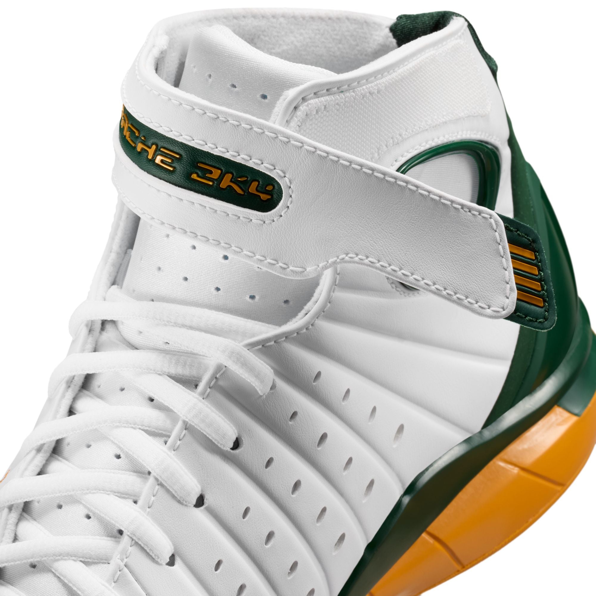 Nike Air Zoom Huarache 2K4 'Sue Bird' PE