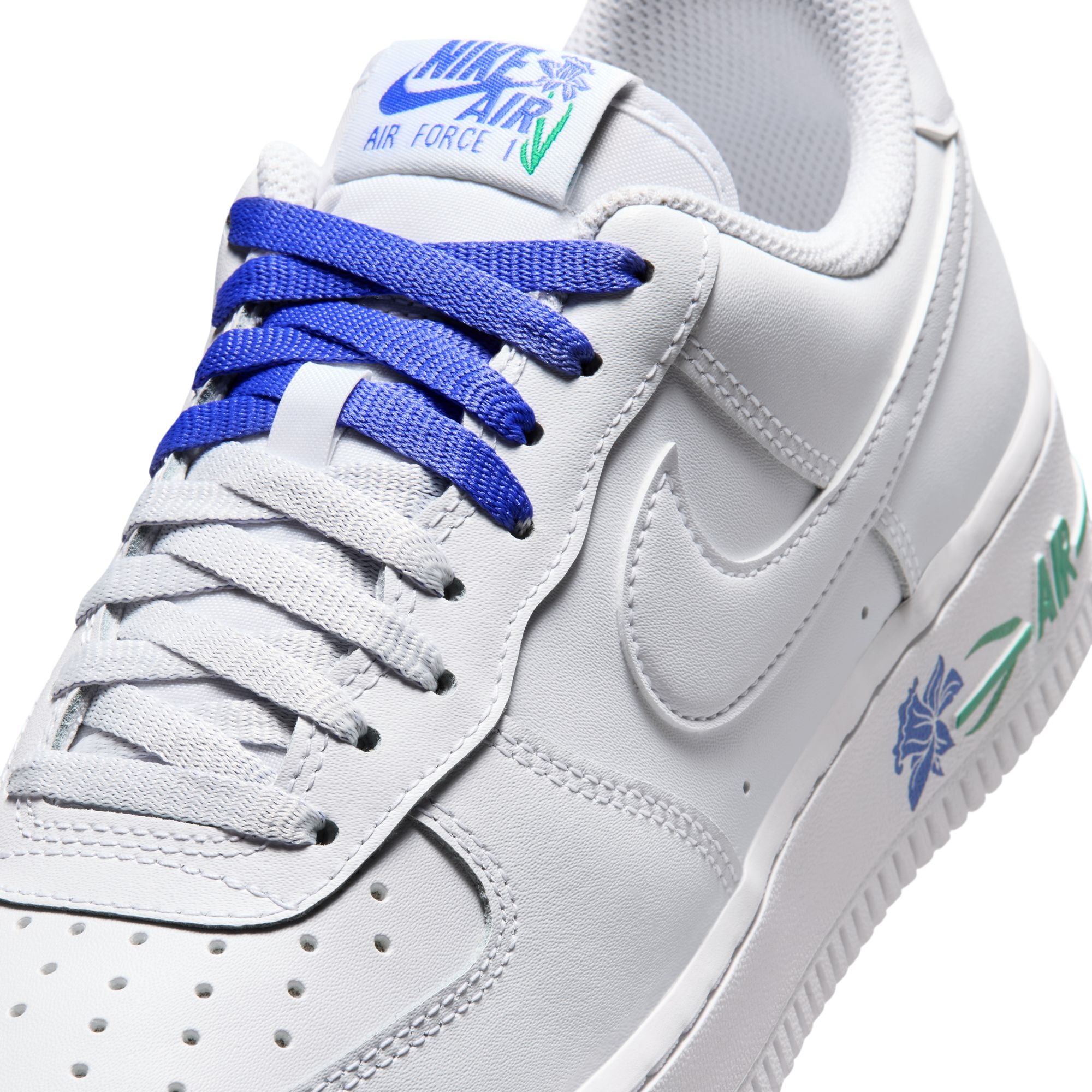 Womens Nike Air Force 1 '07 SE 'White/Persian Violet'
