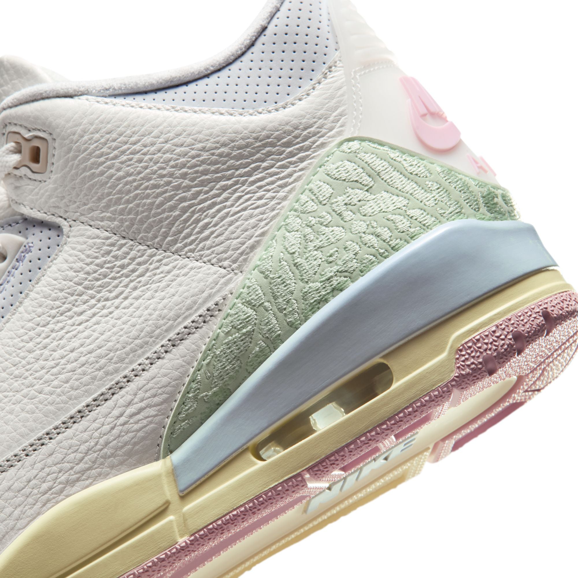 Air Jordan 3 Retro 'Sail and Jade Aura'