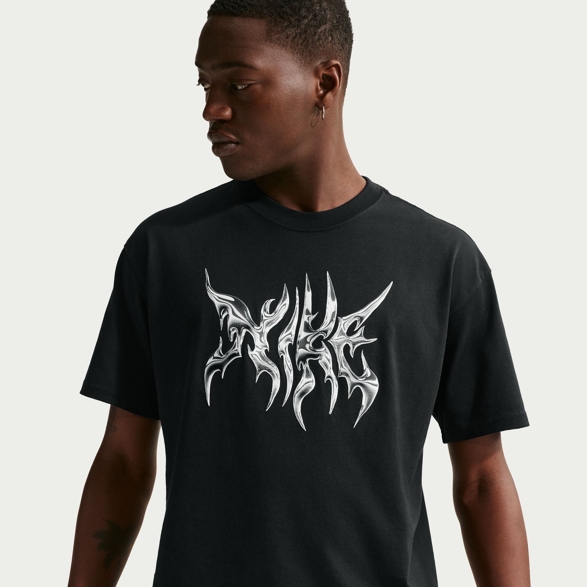 Nike Sportswear T-Shirt 'Black'