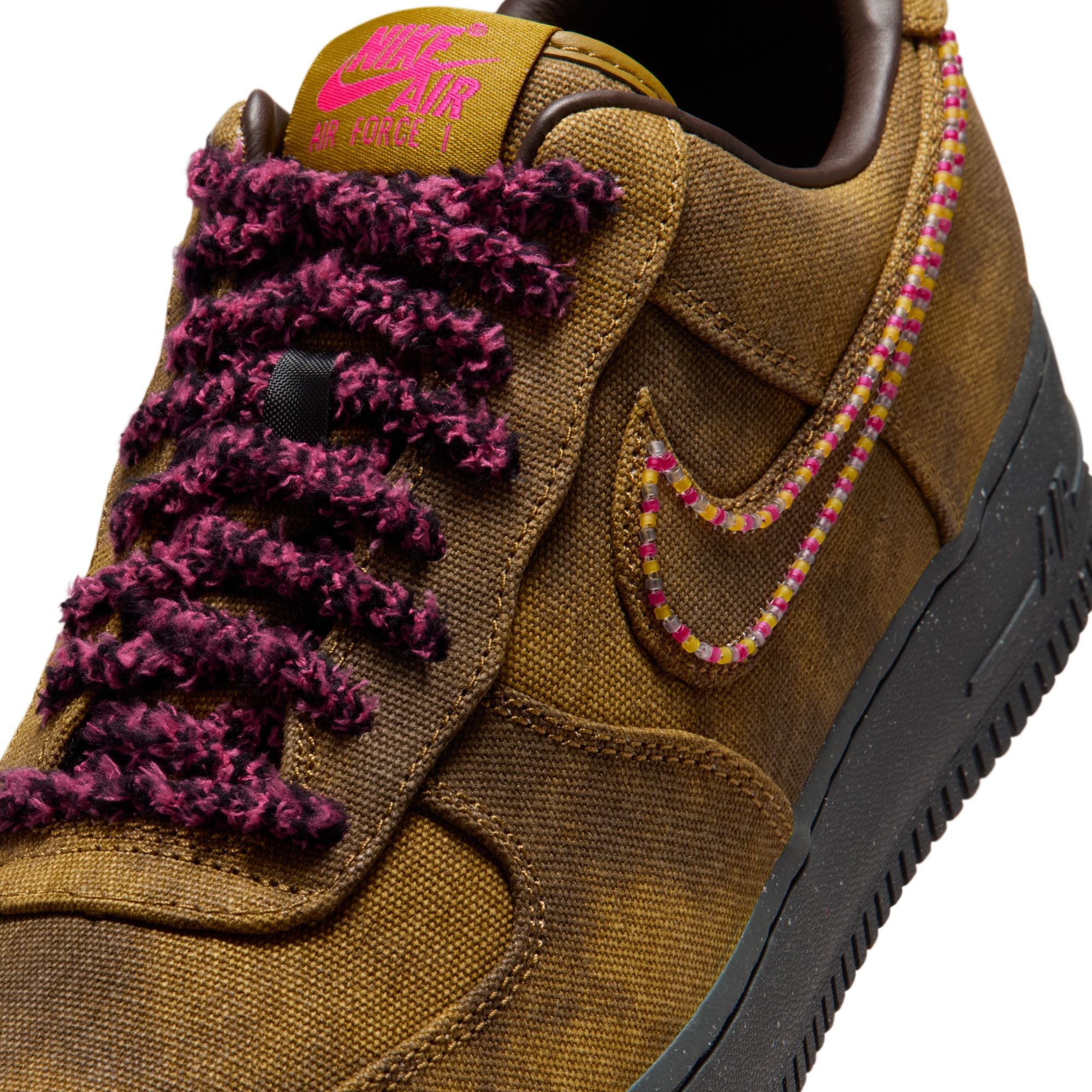 Nike Air Force 1 Low '07 QS 'Boucle Desert Moss Fierce Pink'
